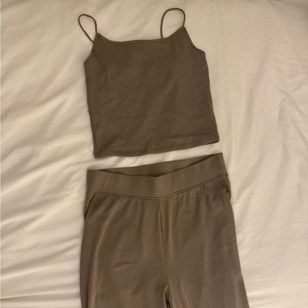 American Eagle matching lounge set.